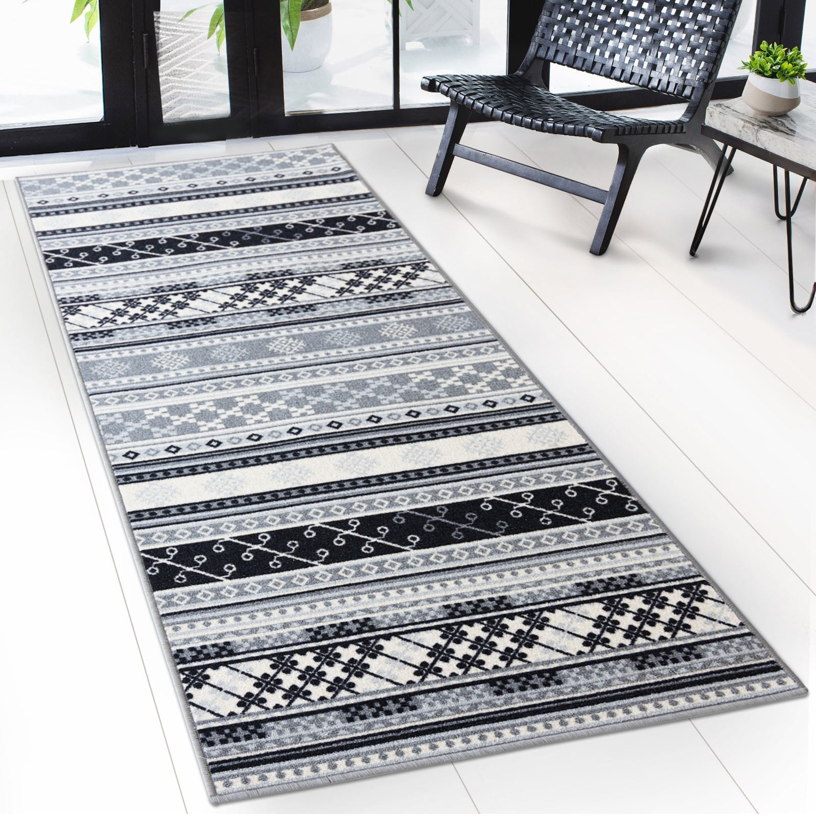 Tapis de passage sur mesure | Mykonos | Chaîné, antidérapant & idéal pour le couloir, la cuisine ou l'entrée
