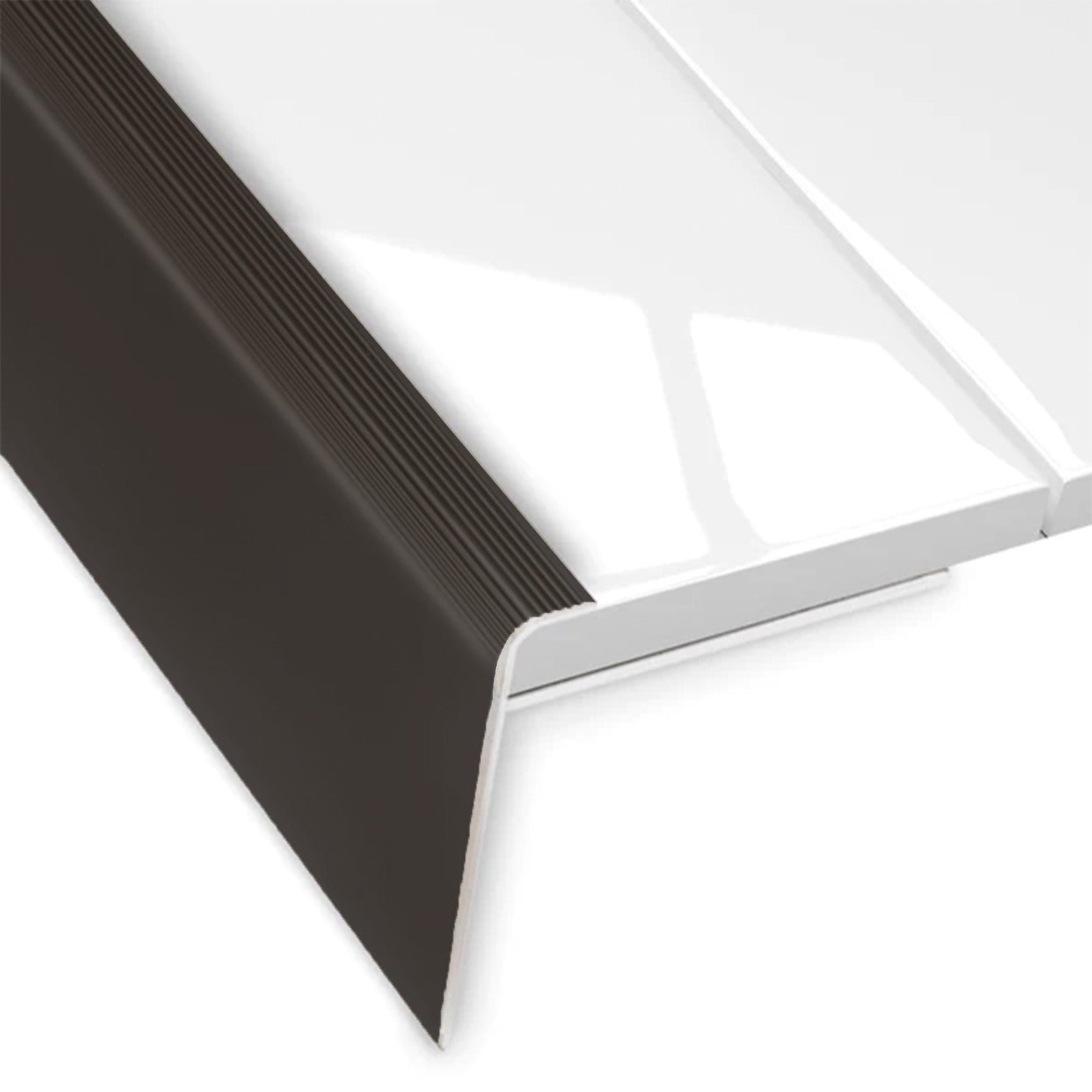 F4_Bronze foncé