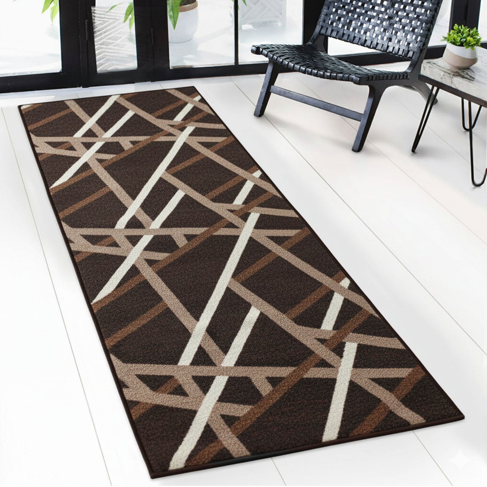 Tapis couloir Printed | En anthracite et marron | Tapis moderne à motif rayé avec dos antidérapant en gel | Résistant et facile d’entretien